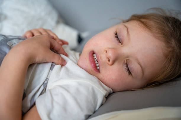 Grinding Teeth During Sleep (Bruxism) in Children: When Is It Normal and When Should Parents Be Concerned?